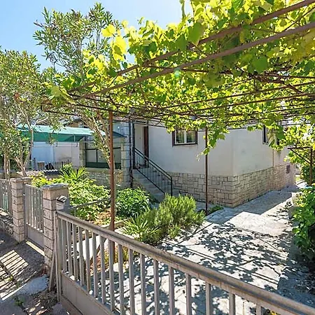 Apartman Adria