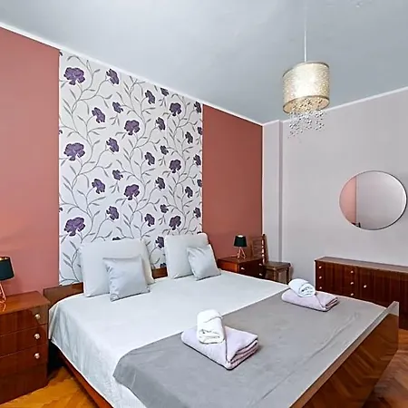 Hotel Adria *